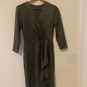 J. McLaughlin size small casual dress below the knees
